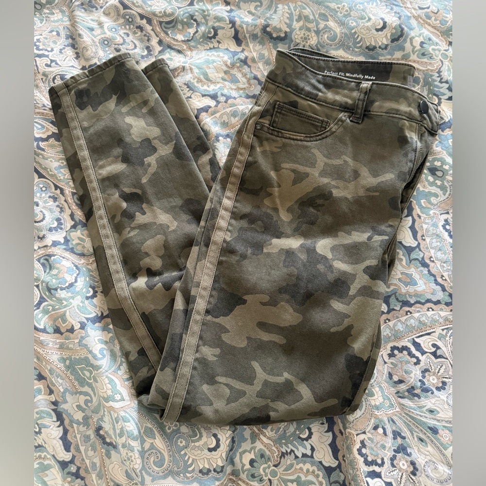 DL1961 FLORENCE SKINNY Mid Rise instasculpt Ankle Camo Women's Jeans Size 31